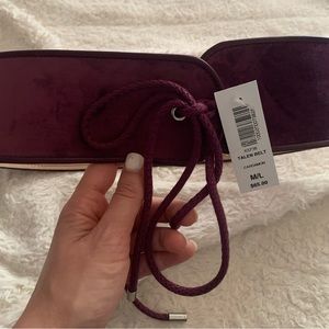NWT Aritzia Talen belt. Size m/l